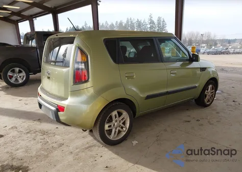 2010 Kia Soul + from USA, damaged, VIN KNDJT2A23A7188545